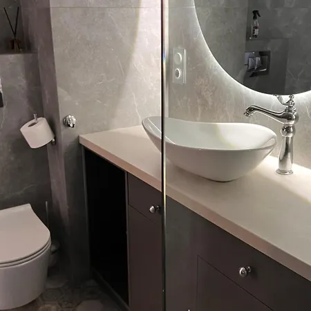 La Perla Di Lucia- Apartament Z Parkingiem Podziemnym Zamość Exterior photo