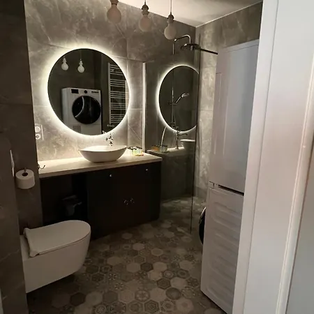 La Perla Di Lucia- Apartament Z Parkingiem Podziemnym Zamość Exterior photo